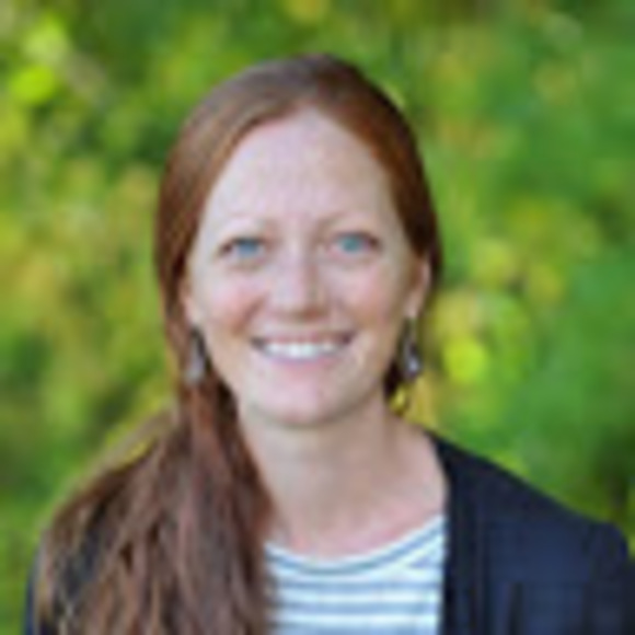 Meet your Posher, Nadine - Picture 1 of 1